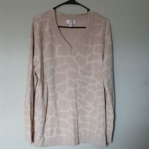 Belle by Kim Gravel Light Cream V-Neck Animal Print Sweater Size L